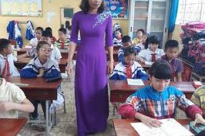 Gương giáo viên điển hình Trường Tiểu học Ninh Tiến