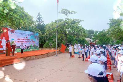 TRƯỜNG TIỂU HỌC NINH TIẾN TỔ CHỨC LỄ TỔNG KẾT NĂM HỌC VÀ LỄ RA TRƯỜNG CHO HỌC SINH LỚP 5 NĂM HỌC 2021-2022