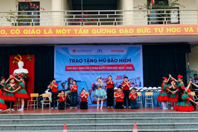 LIÊN ĐỘI TRƯỜNG TIỂU HỌC NINH TIẾN TỔ CHỨC HOẠT ĐỘNG TUYÊN TRUYỀN, GIÁO DỤC AN TOÀN GIAO THÔNG CHO HỌC SINH VÀ PHỤ HUYNH